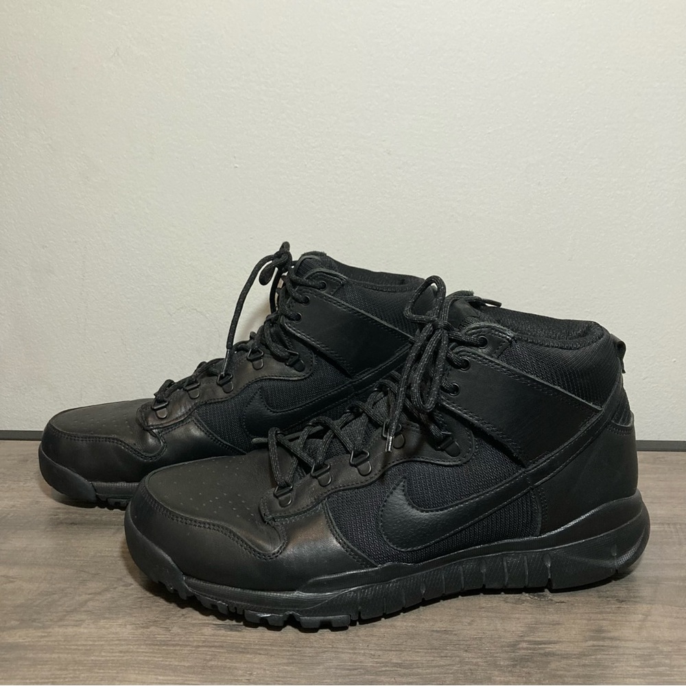 Nike SB Dunk High Boot SIZE 14